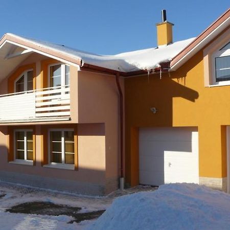 Penzion Chalupka Štrba Exteriör bild